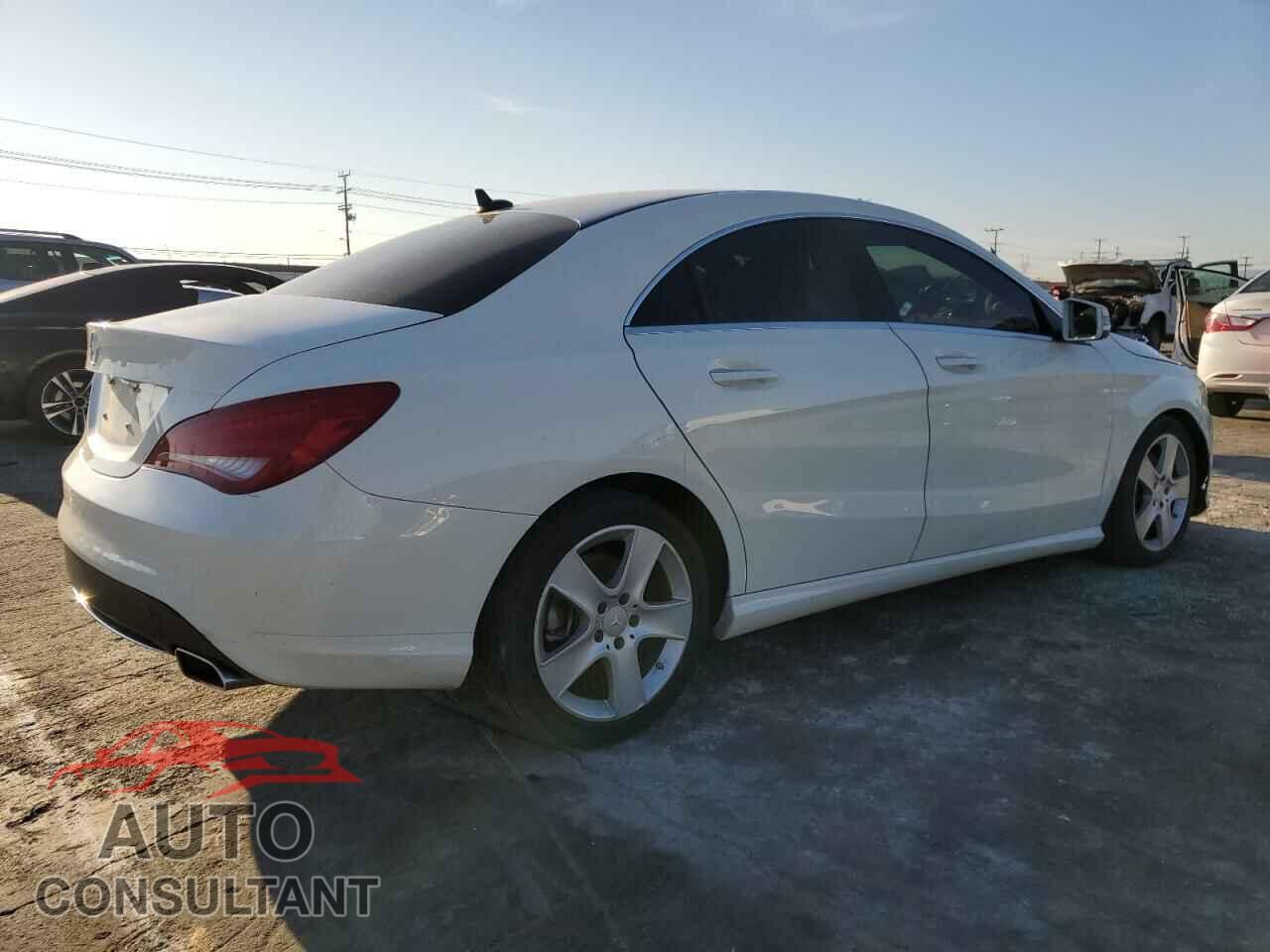 MERCEDES-BENZ CLA-CLASS 2016 - WDDSJ4EB8GN289364