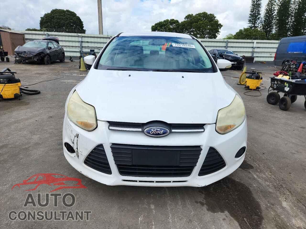 FORD FOCUS 2013 - 1FADP3F2XDL159349