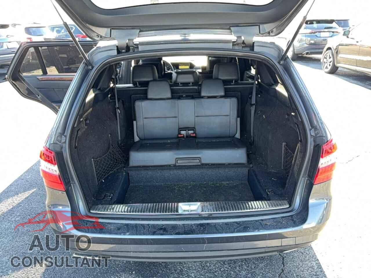 MERCEDES-BENZ E-CLASS 2011 - WDDHH8HB4BA470146