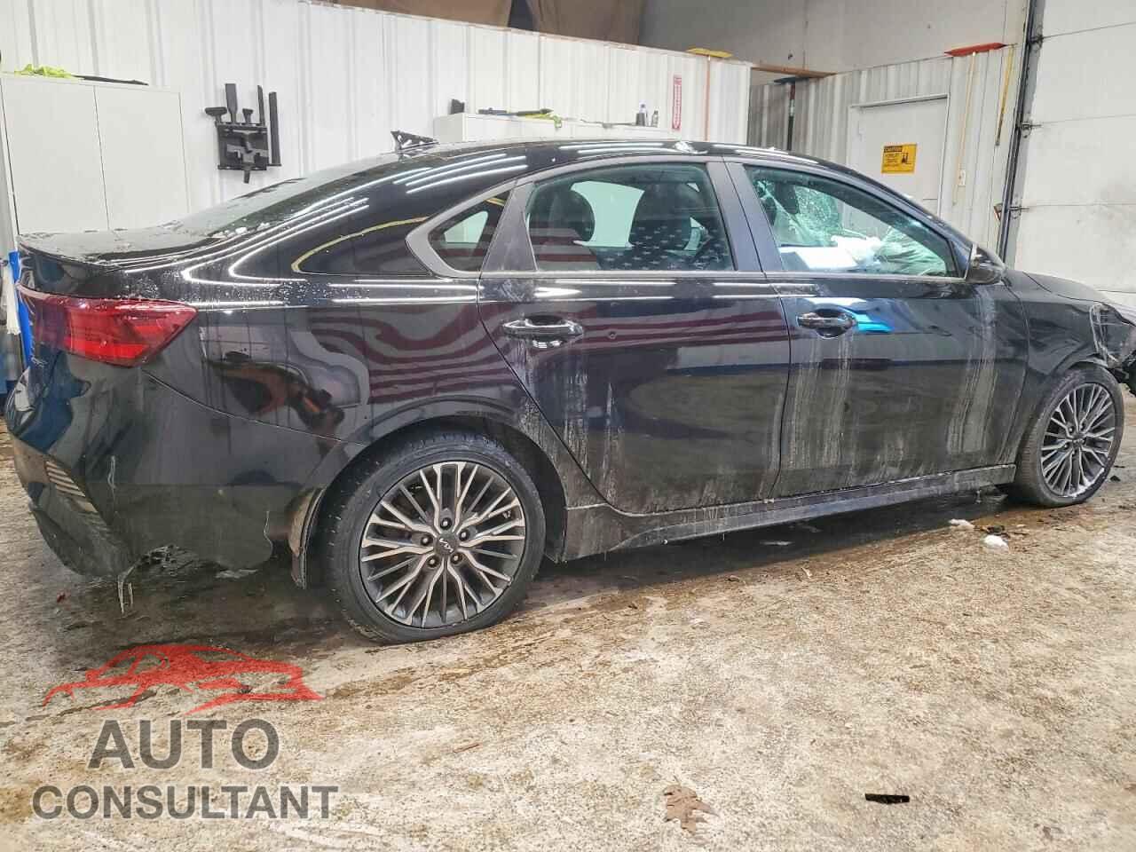 KIA FORTE 2023 - 3KPF54AD0PE533648