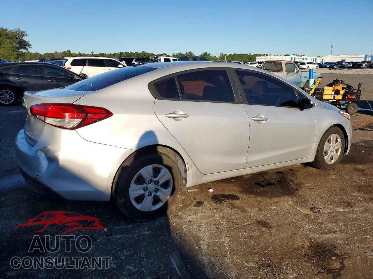 KIA FORTE 2017 - 3KPFK4A75HE079921