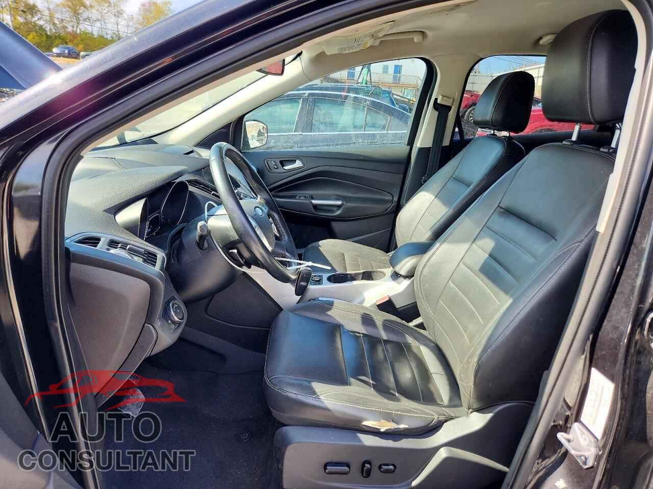 FORD ESCAPE 2013 - 1FMCU9HX7DUB65769
