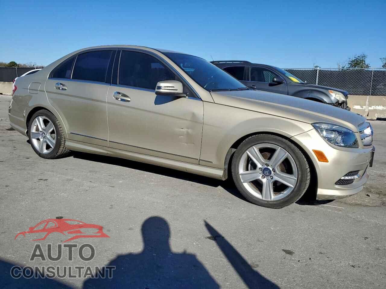 MERCEDES-BENZ C-CLASS 2011 - WDDGF8BBXBR187438