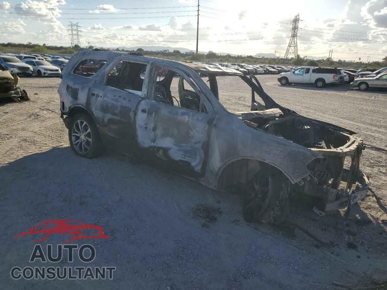 DODGE DURANGO 2018 - 1C4SDHET0JC384800
