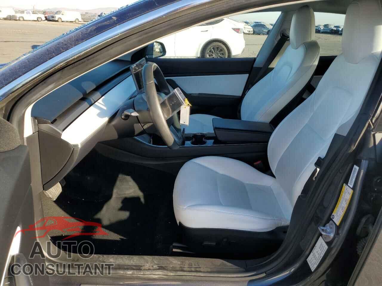 TESLA MODEL 3 2019 - 5YJ3E1EB2KF450803