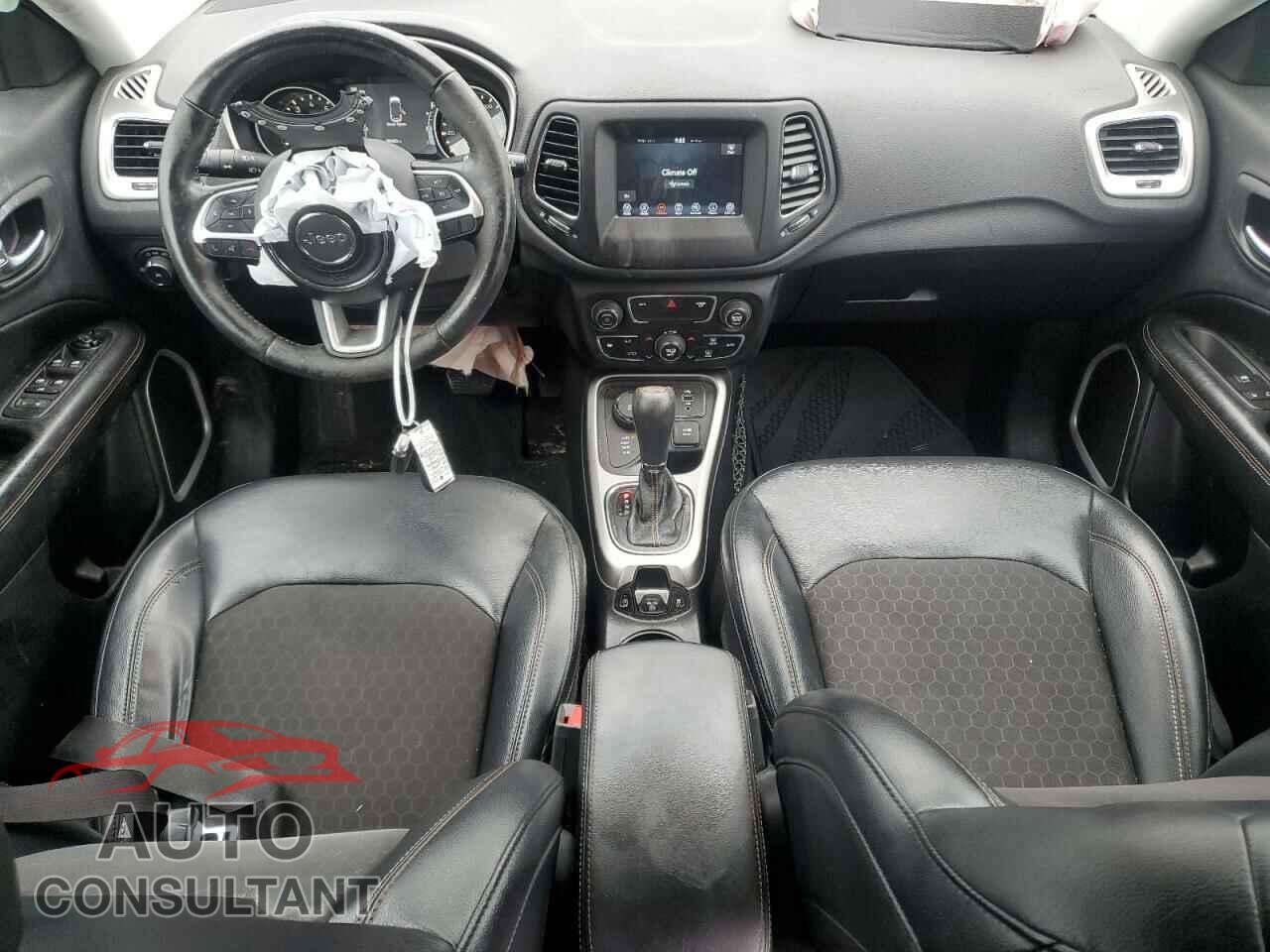 JEEP COMPASS 2017 - 3C4NJDBB1HT629208
