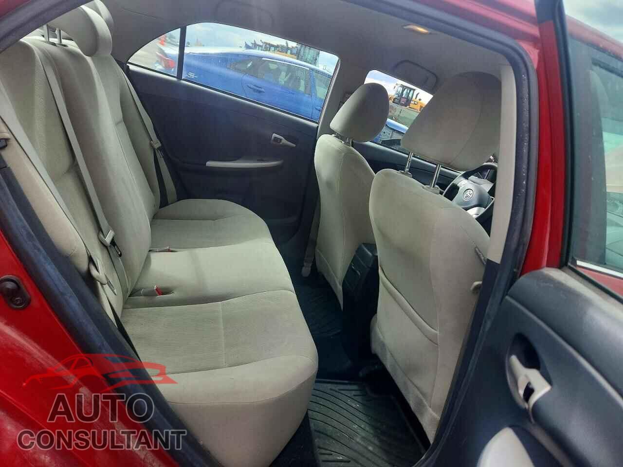 TOYOTA COROLLA 2013 - 2T1BU4EEXDC024942