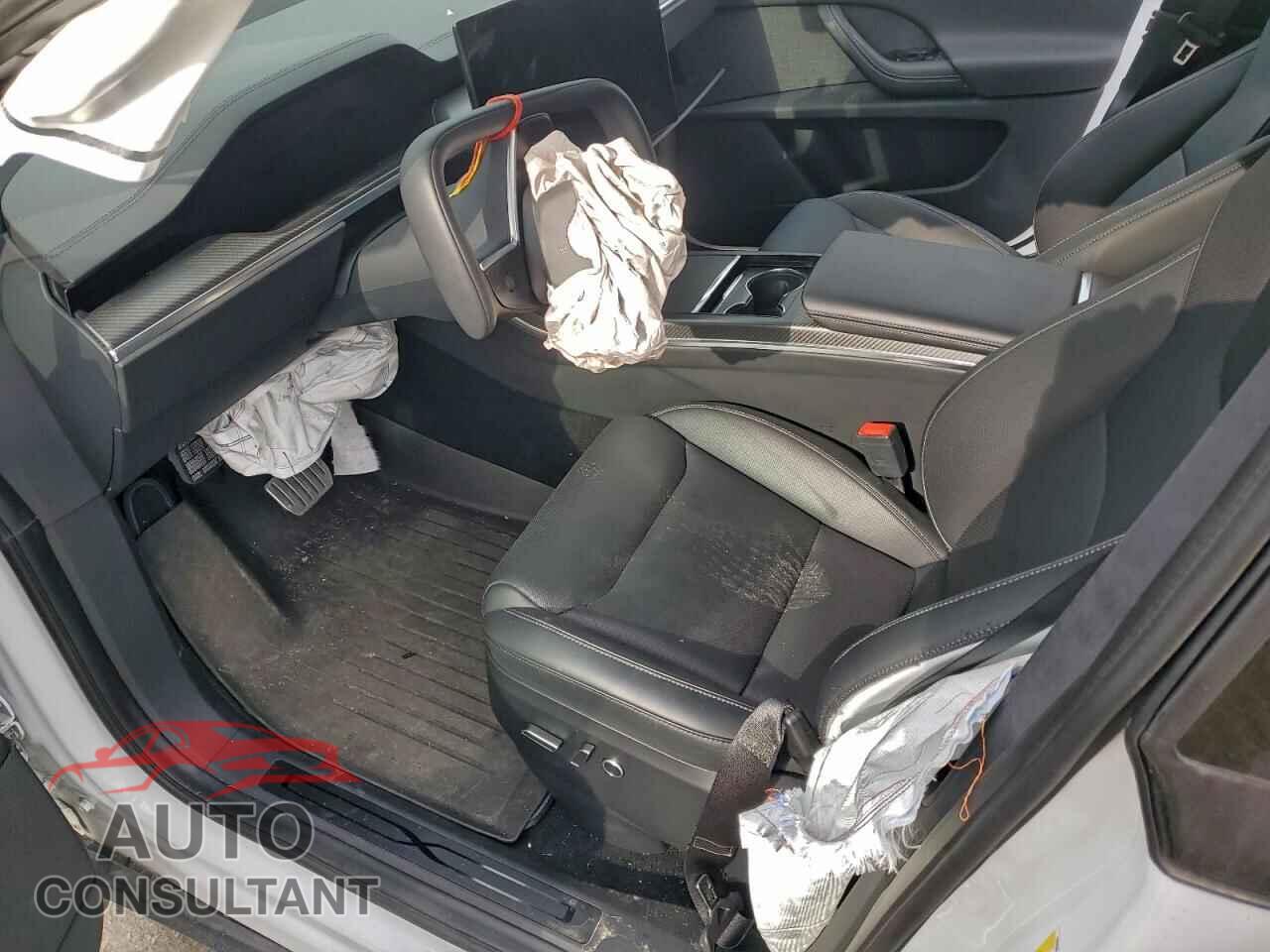 TESLA MODEL X 2024 - 7SAXCBE62RF438633