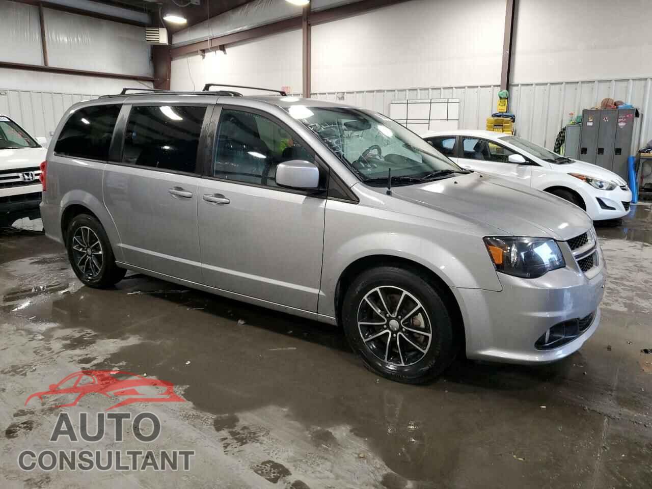 DODGE CARAVAN 2018 - 2C4RDGEG6JR220194