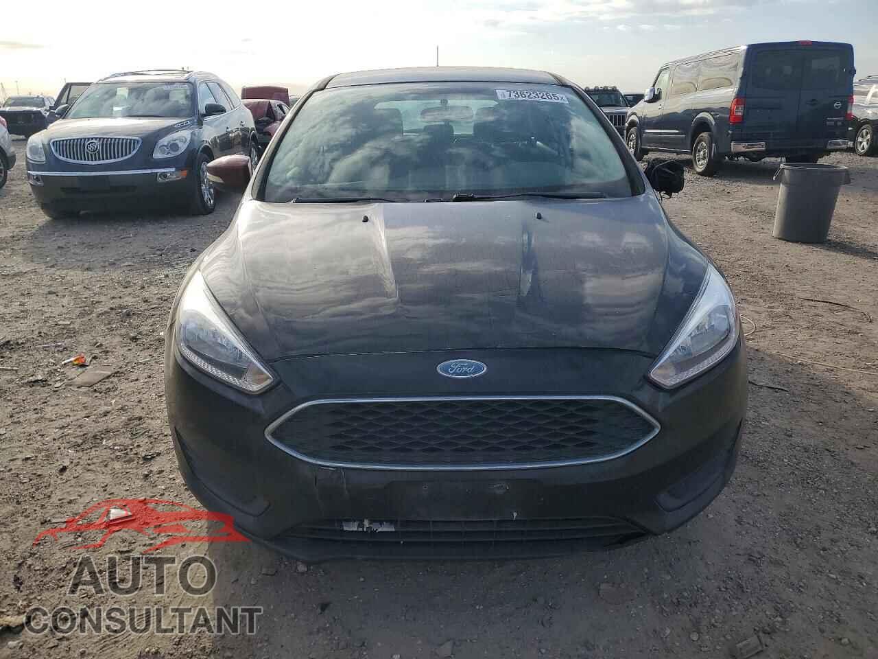 FORD FOCUS 2017 - 1FADP3K20HL217237
