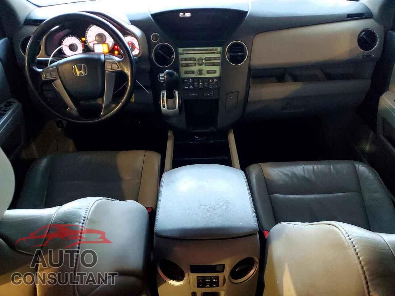 HONDA PILOT 2009 - 5FNYF485X9B035118