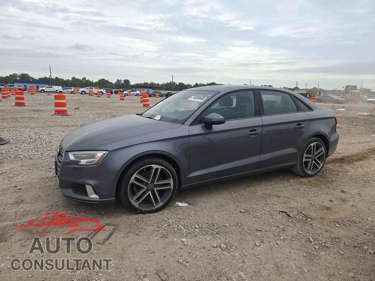 AUDI A3 2018 - WAUAUGFF9J1040468