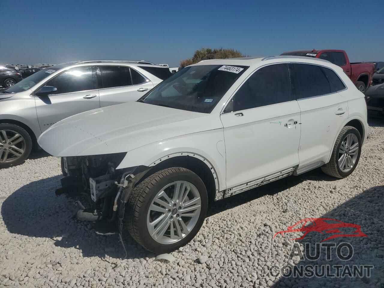 AUDI Q5 2018 - WA1BNAFY9J2023645