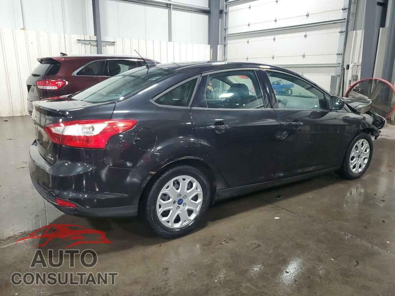 FORD FOCUS 2012 - 1FAHP3F22CL422787