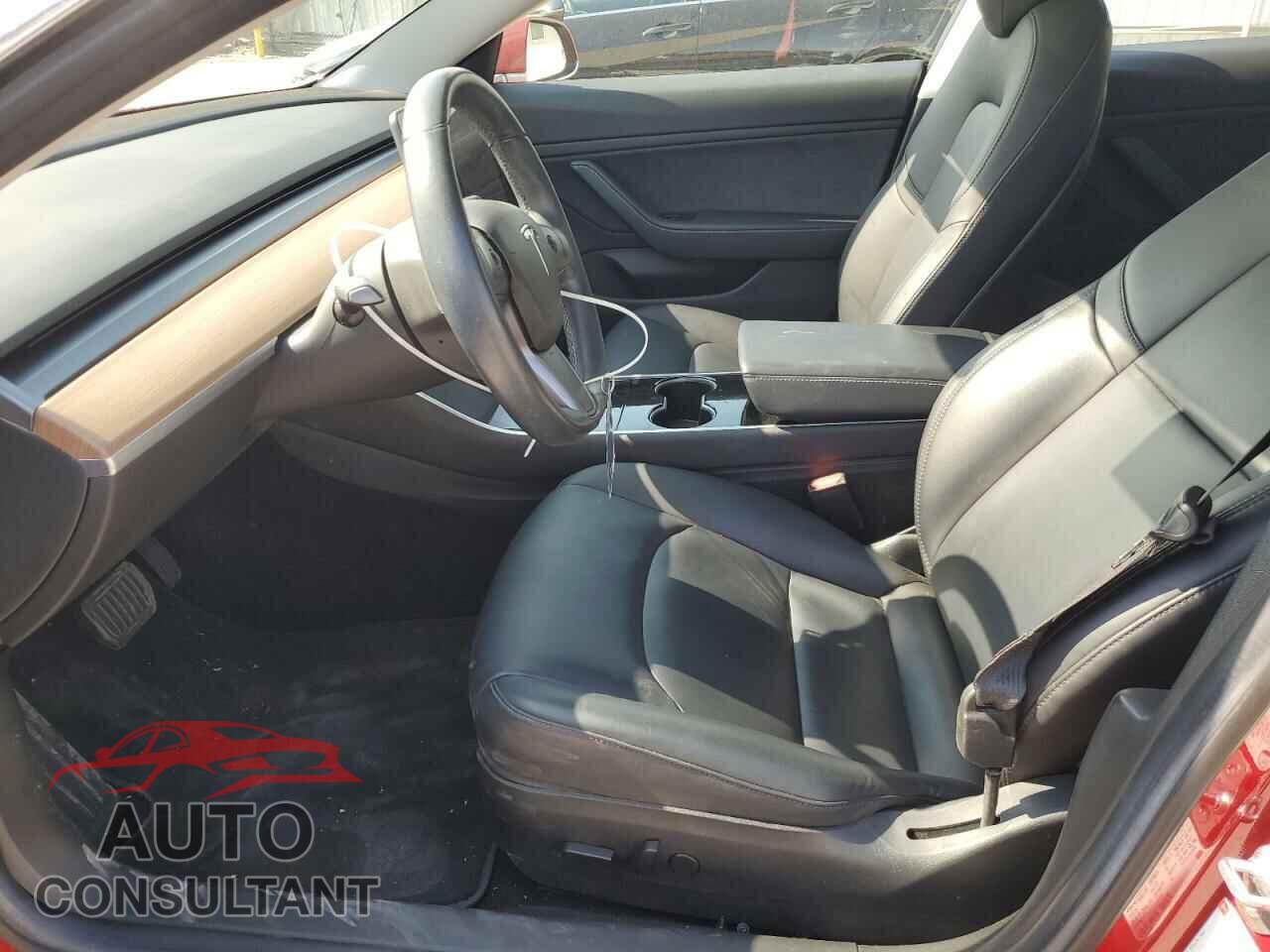 TESLA MODEL 3 2018 - 5YJ3E1EA9JF007182