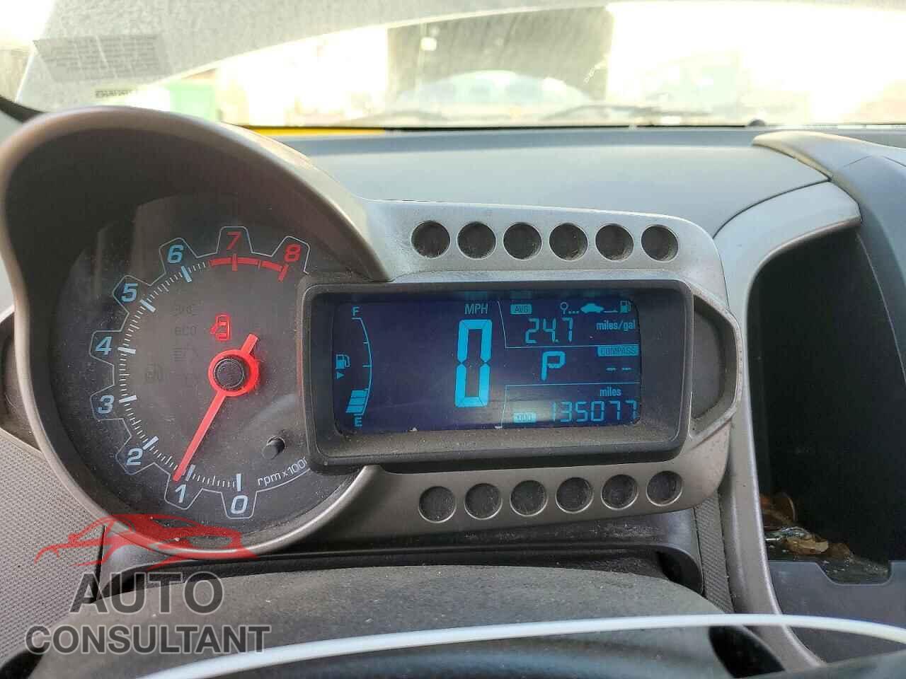 CHEVROLET SONIC 2014 - 1G1JC6SH8E4103418