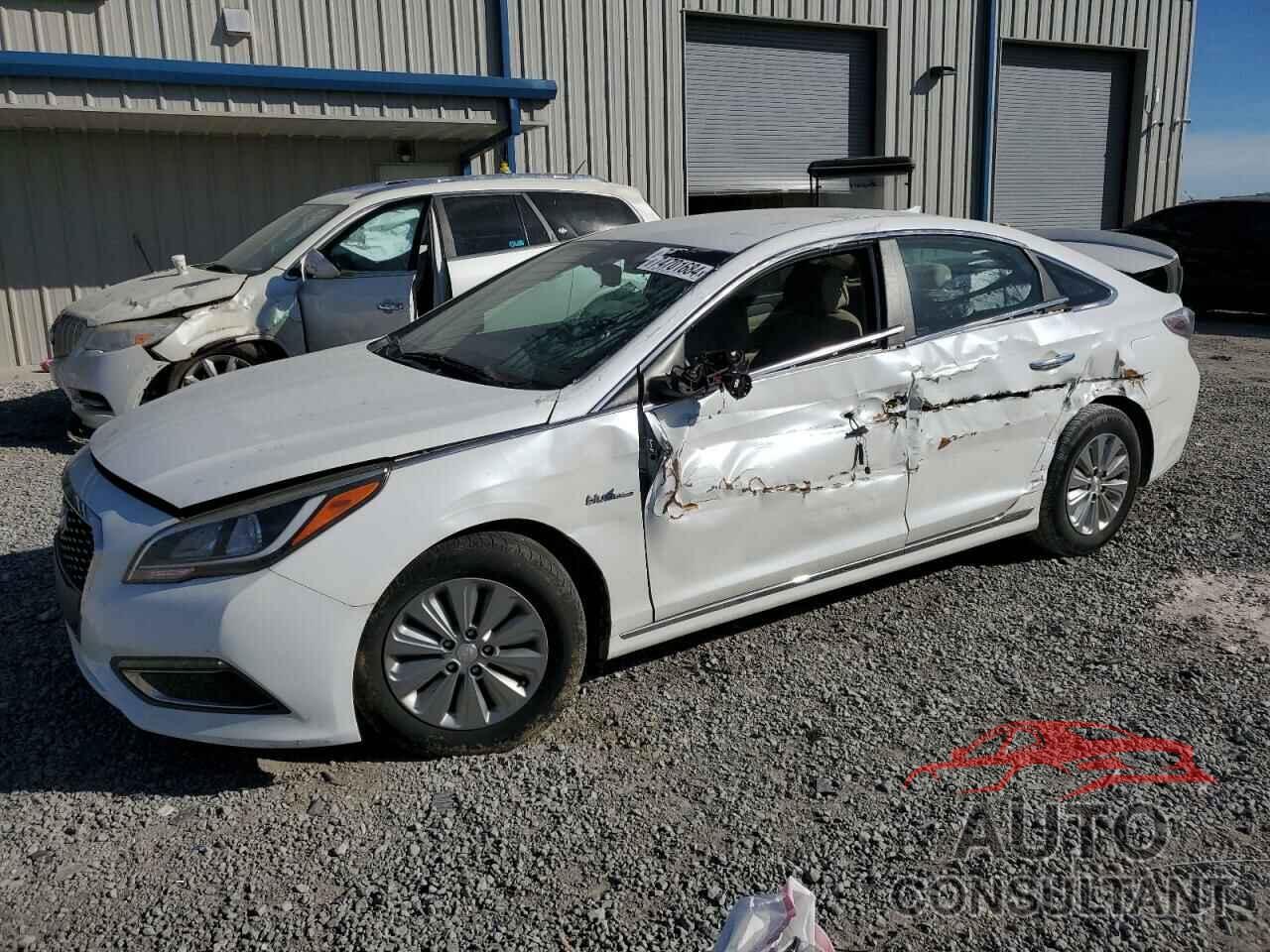 HYUNDAI SONATA 2016 - KMHE24L10GA025296