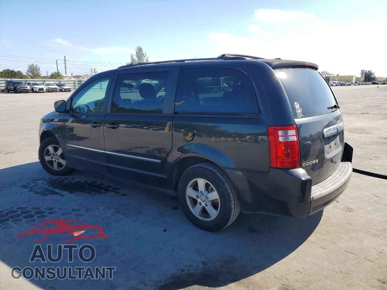 DODGE CARAVAN 2010 - 2D4RN5D15AR211584