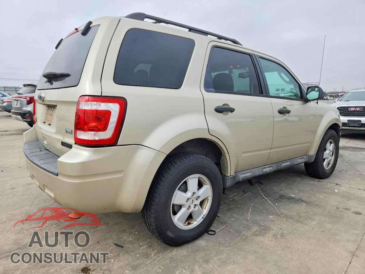 FORD ESCAPE 2010 - 1FMCU0DG3AKB65115