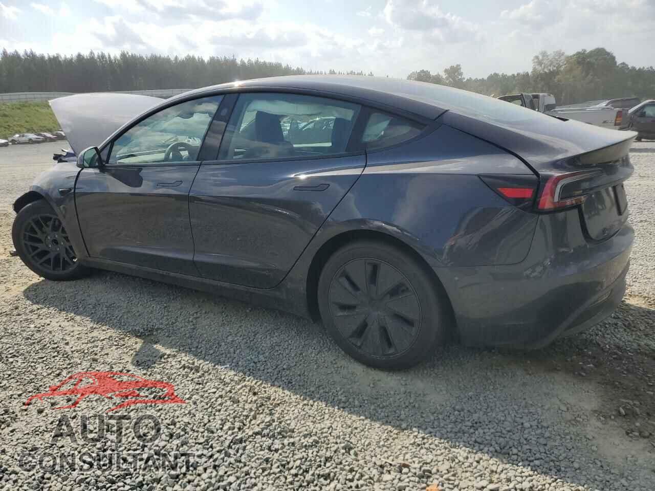 TESLA MODEL 3 2024 - 5YJ3E1EAXRF763549