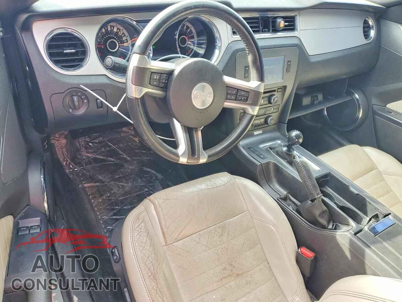 FORD MUSTANG 2013 - 1ZVBP8CF2D5283798