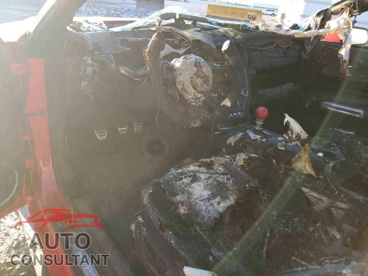 FORD MUSTANG 2020 - 1FA6P8CF7L5151774