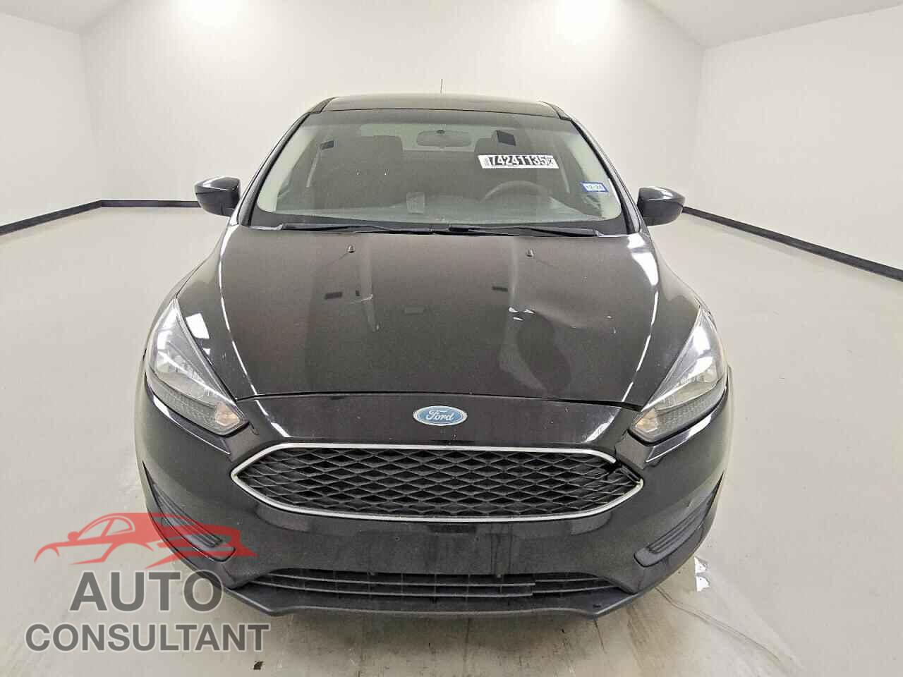 FORD FOCUS 2018 - 1FADP3F25JL295206