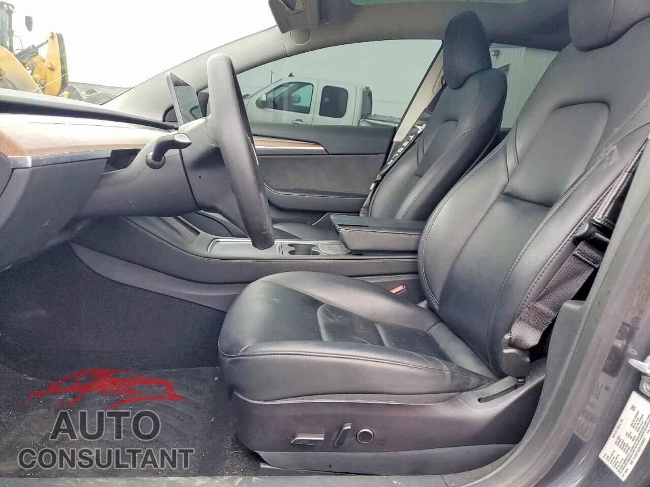 TESLA MODEL 3 2023 - 5YJ3E1EC5PF488672