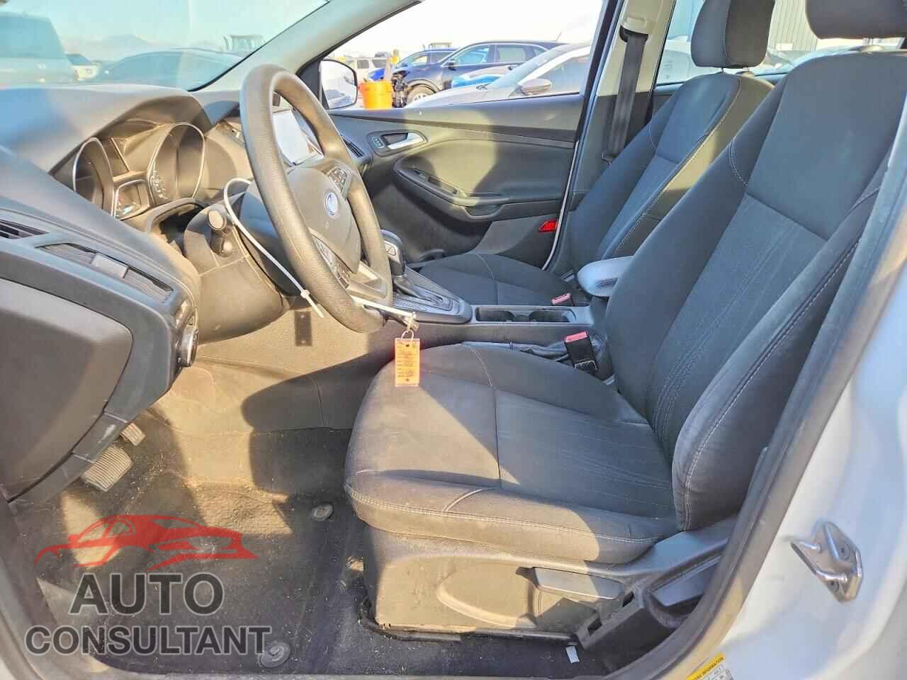 FORD FOCUS 2017 - 1FADP3K2XHL206083