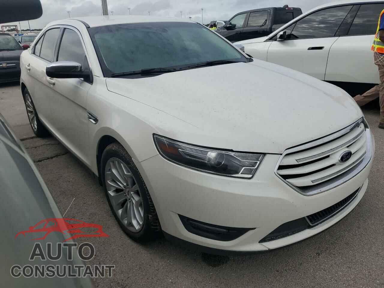 FORD TAURUS 2016 - 1FAHP2F81GG134109