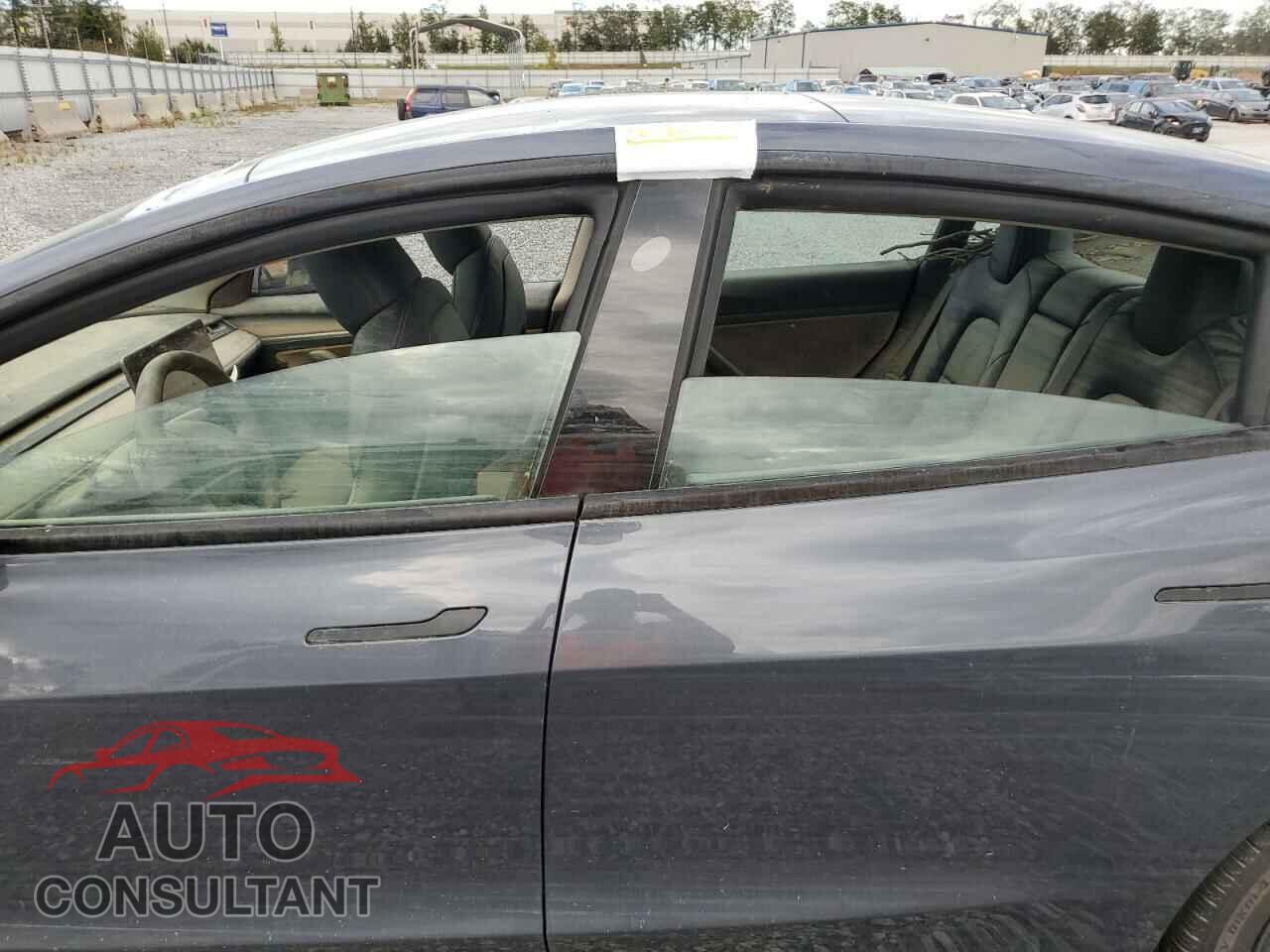 TESLA MODEL 3 2023 - 5YJ3E1EA7PF682246