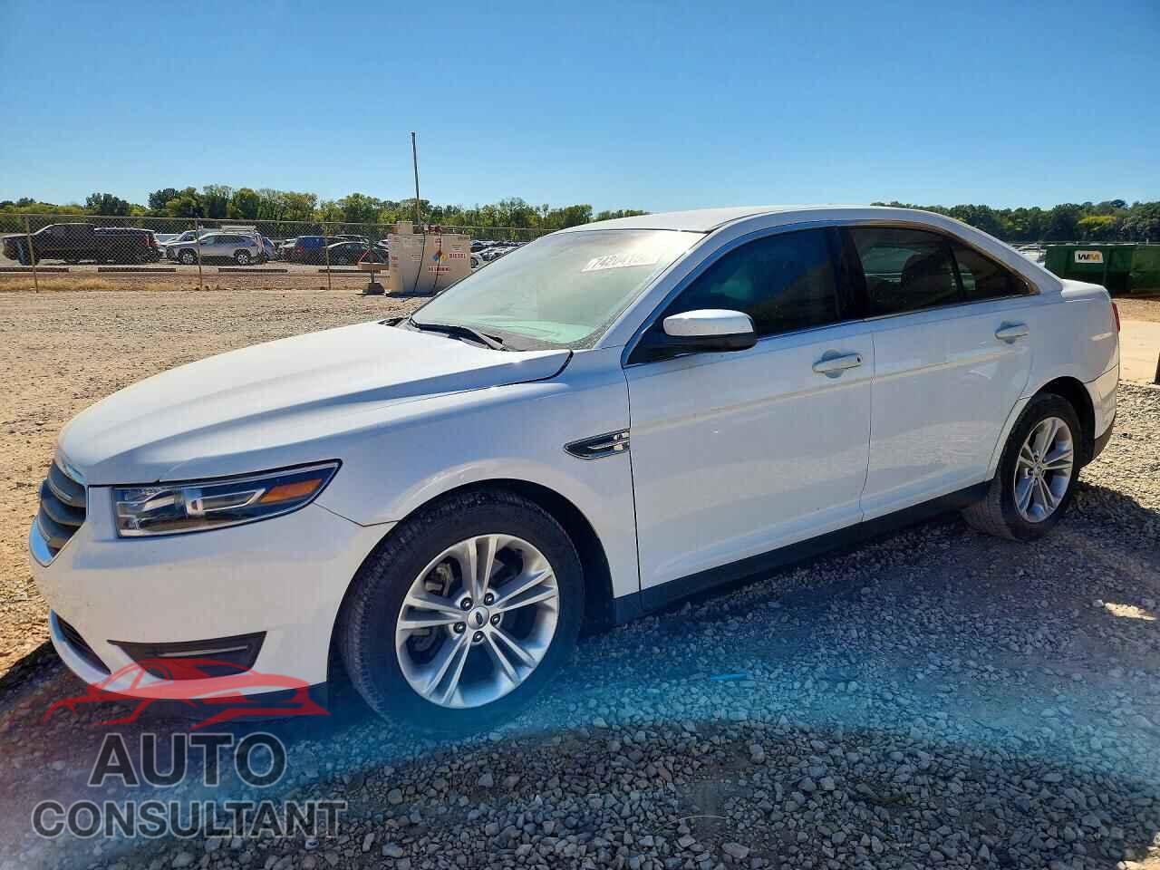 FORD TAURUS 2016 - 1FAHP2E88GG132911