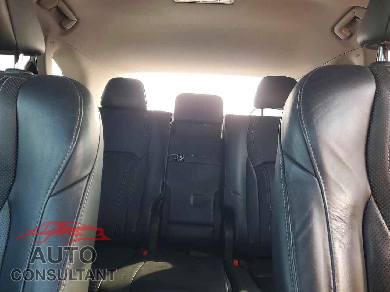 LEXUS RX350 2017 - 2T2BZMCA8HC104775