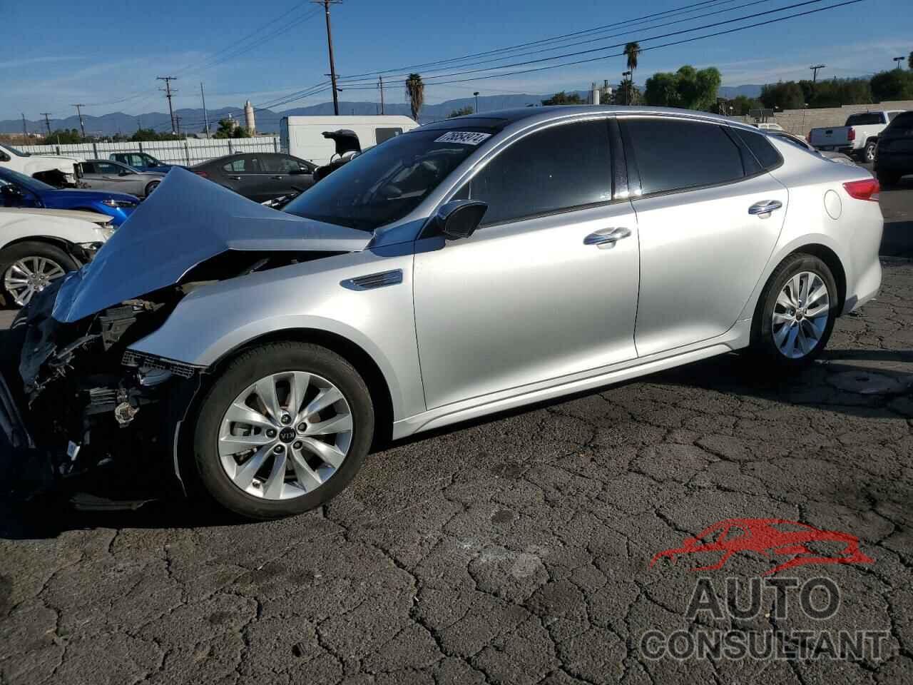 KIA OPTIMA 2017 - 5XXGU4L3XHG132466