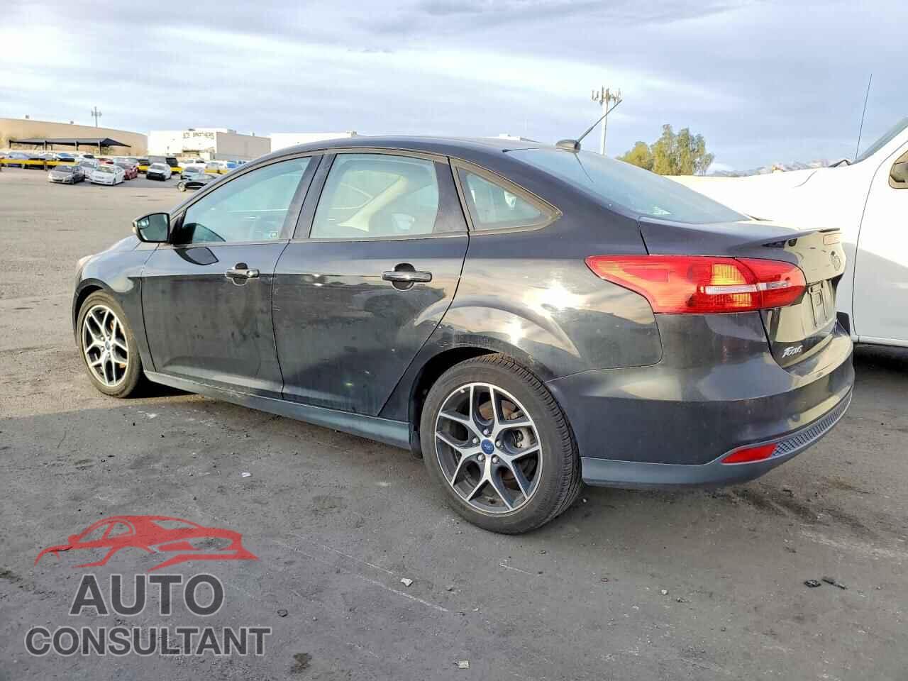 FORD FOCUS 2017 - 1FADP3FE0HL254843