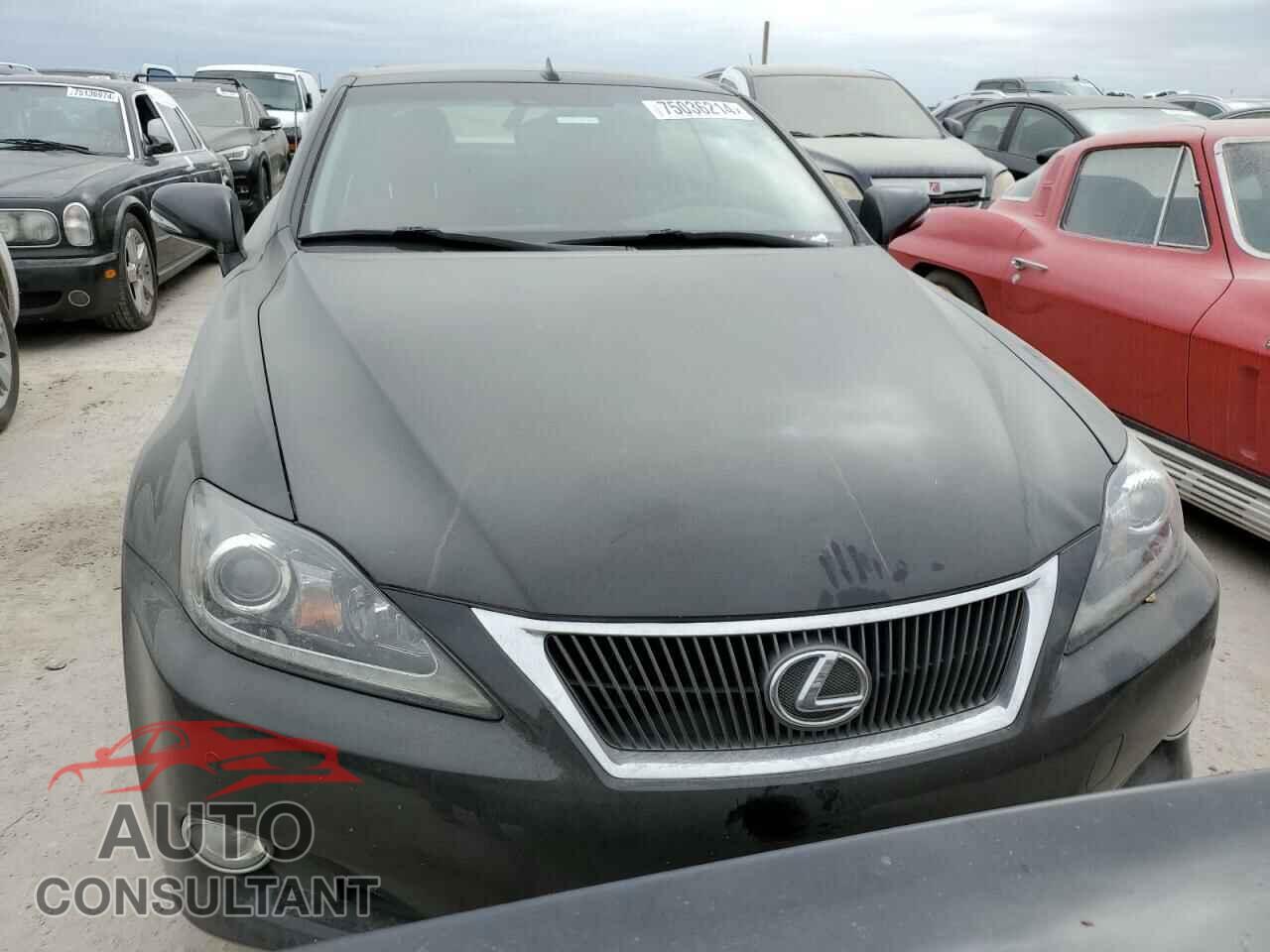 LEXUS IS 2013 - JTHFF2C2XD2527943