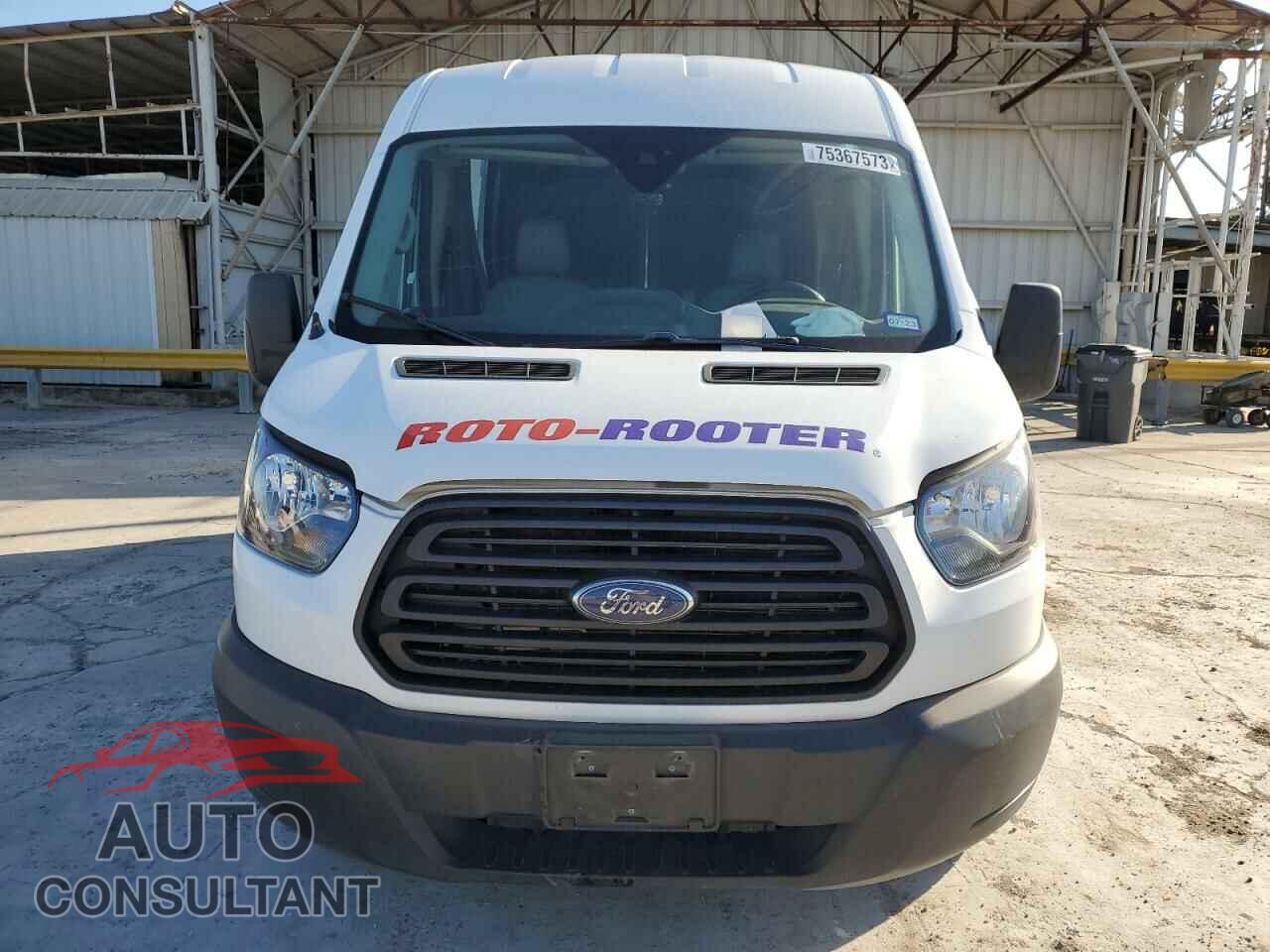 FORD TRANSIT 2019 - 1FTYR2CM8KKB88440