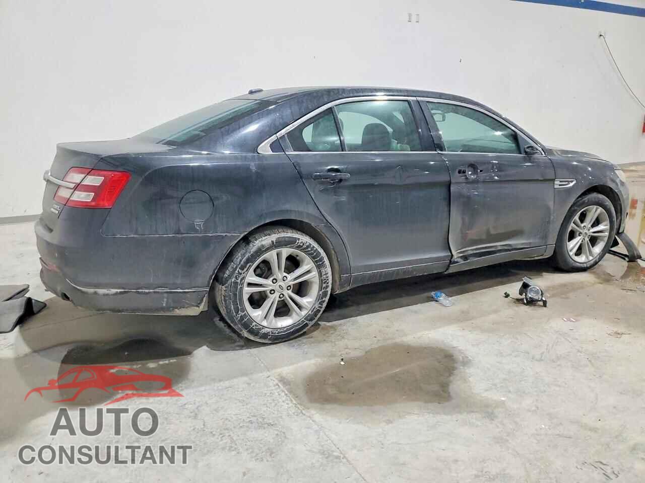 FORD TAURUS 2014 - 1FAHP2E81EG125389