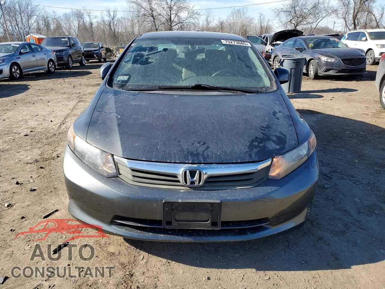 HONDA CIVIC 2012 - 2HGFB2F52CH558095