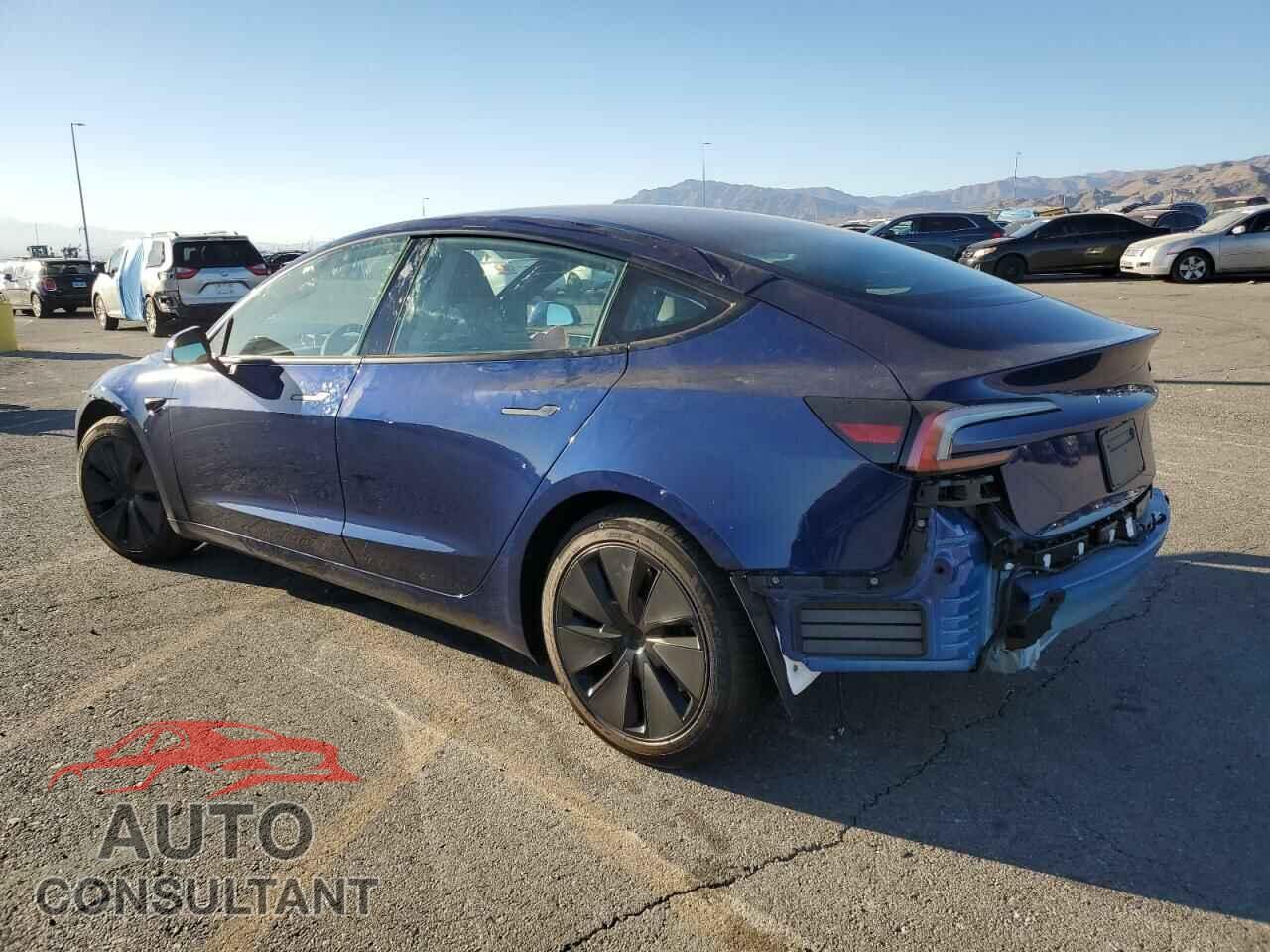 TESLA MODEL 3 2024 - 5YJ3E1EBXRF822401