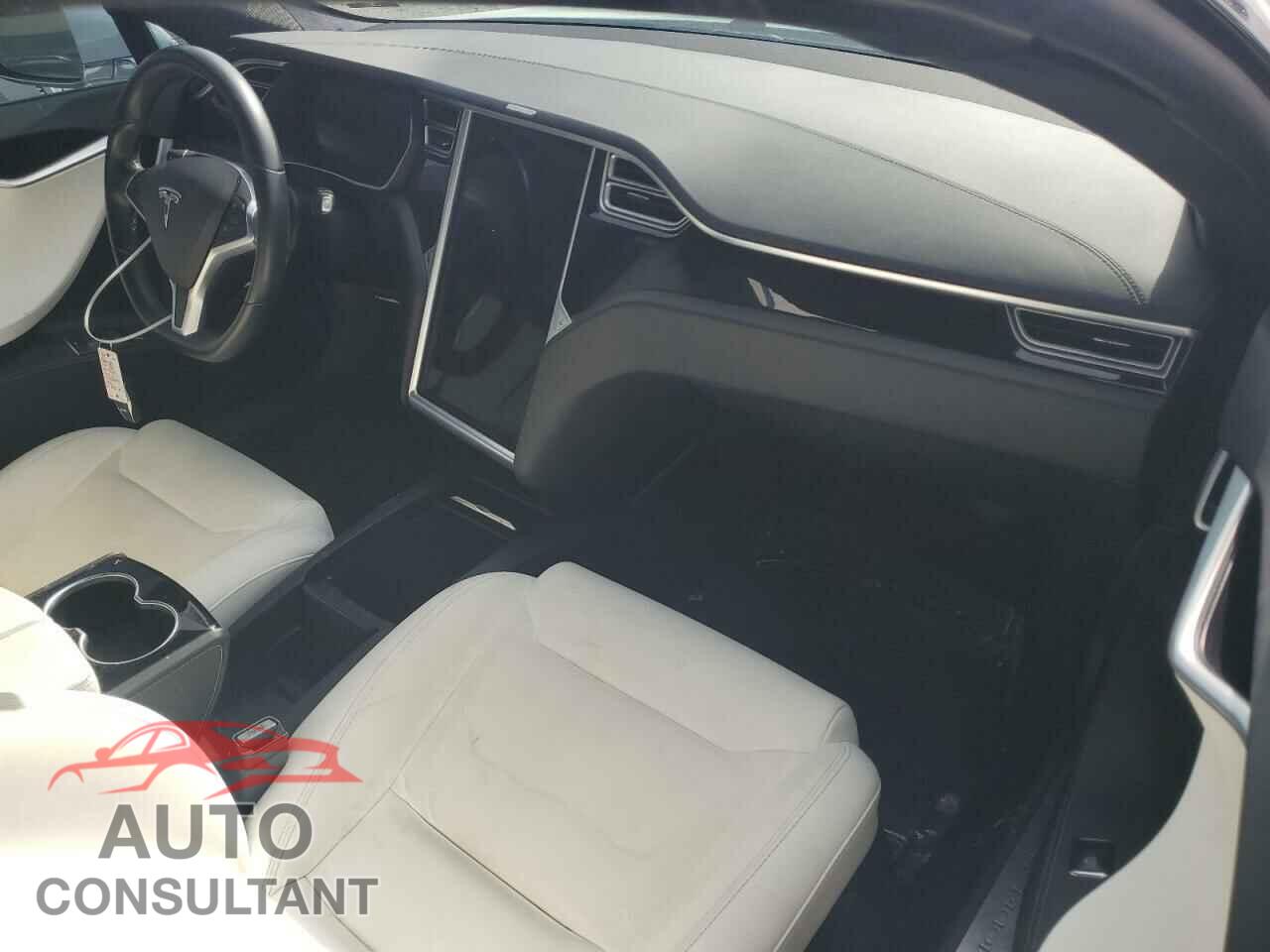 TESLA MODEL S 2018 - 5YJSA1E2XJF243761