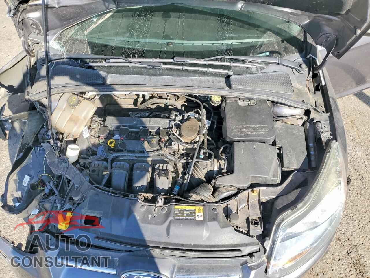 FORD FOCUS 2014 - 1FADP3F2XEL230986
