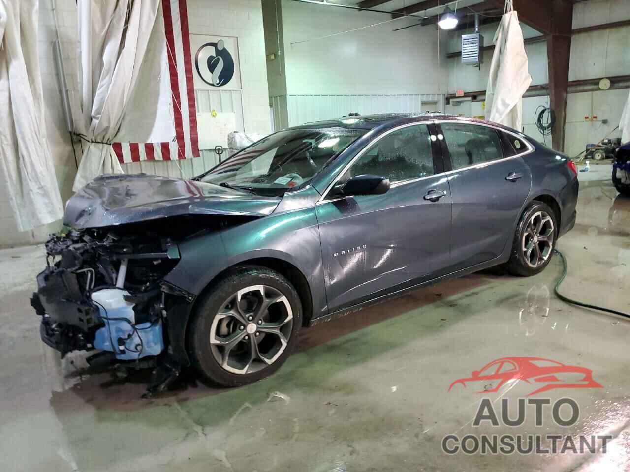 CHEVROLET MALIBU 2021 - 1G1ZD5ST2MF071681