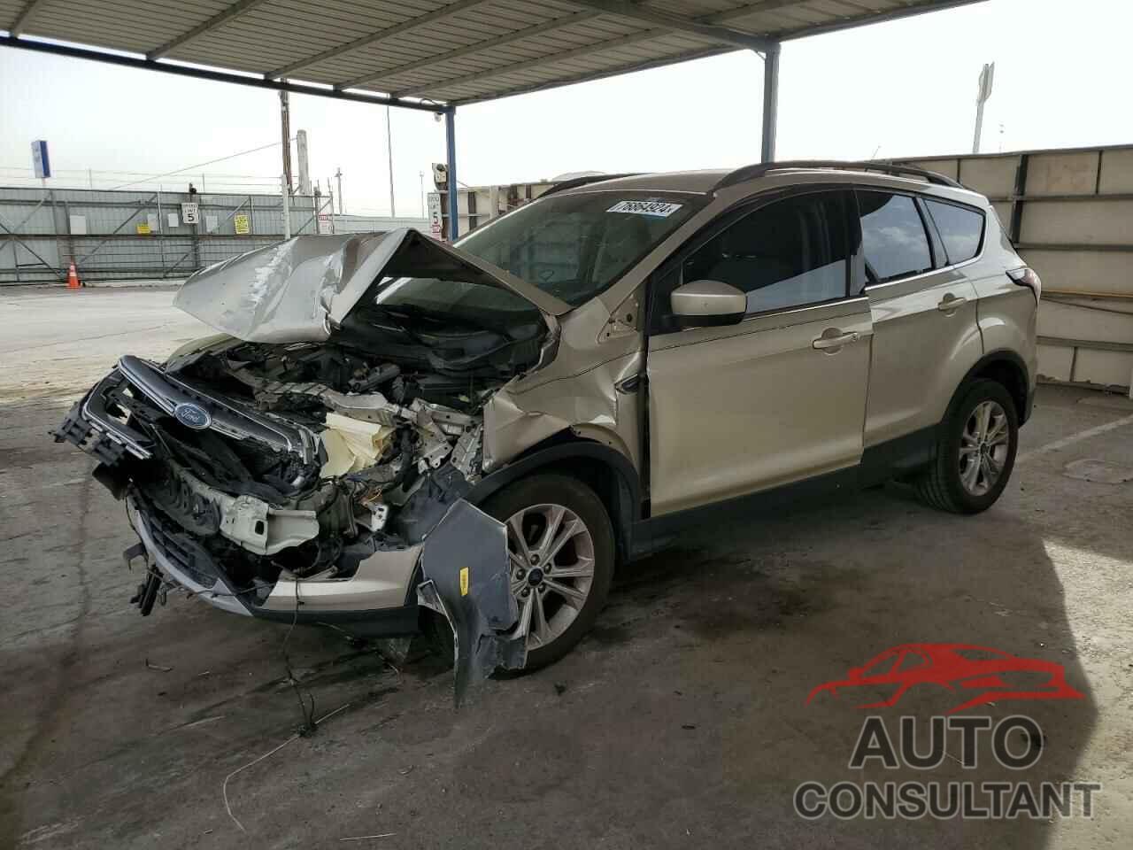 FORD ESCAPE 2017 - 1FMCU0GD4HUC07503