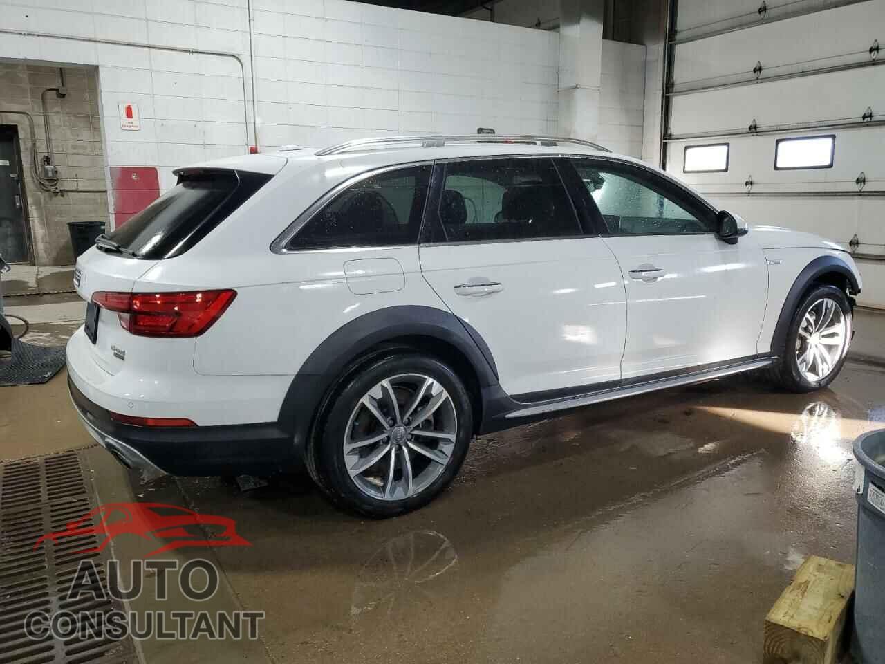 AUDI A4 2017 - WA18NAF43HA126390