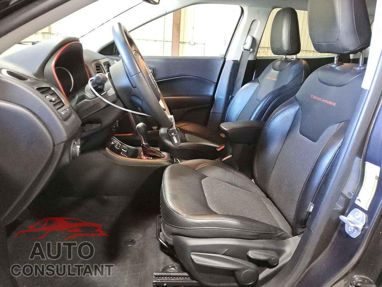 JEEP COMPASS 2021 - 3C4NJDDB3MT590810