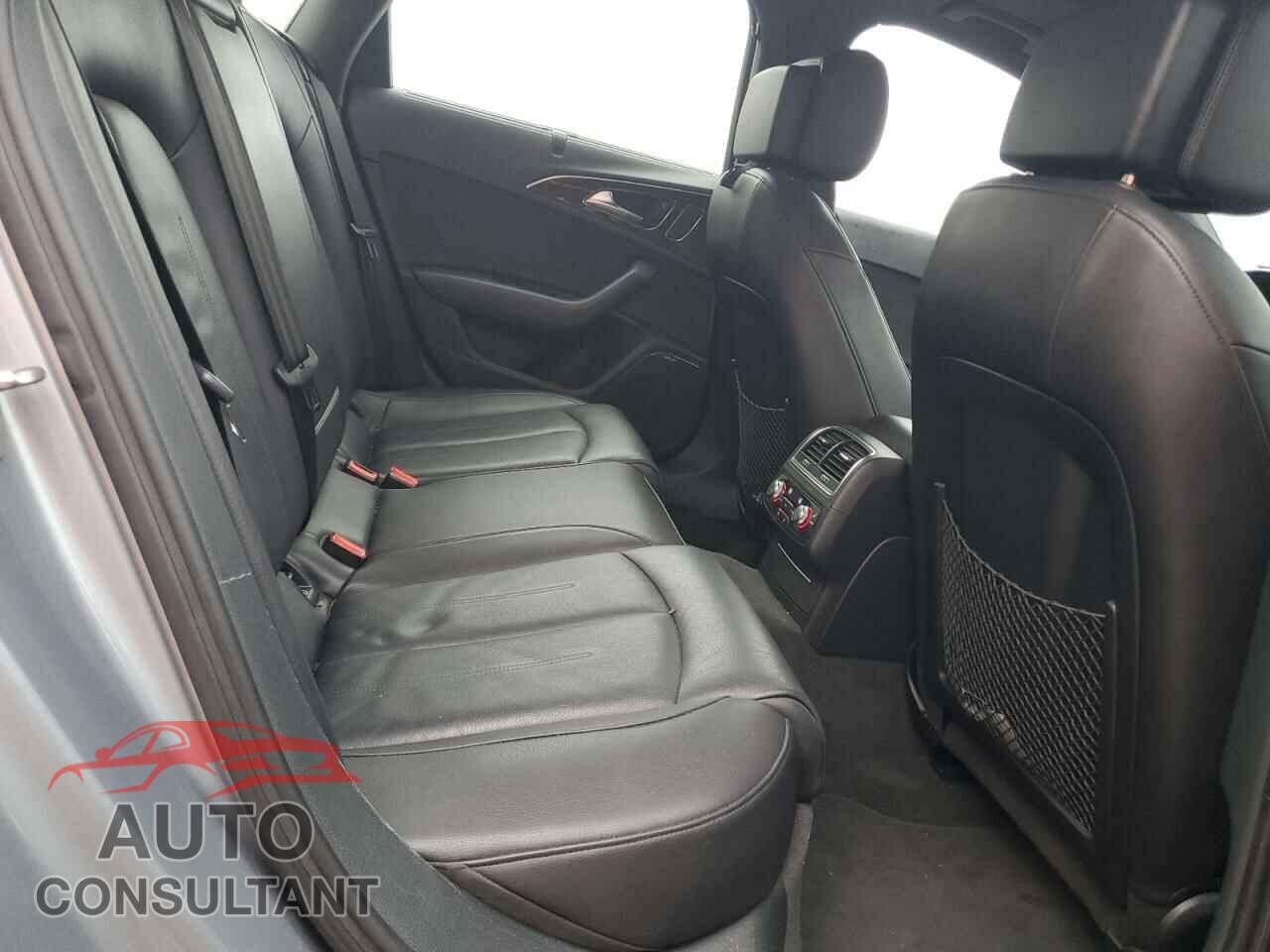 AUDI A6 2016 - WAUGFAFC0GN026676