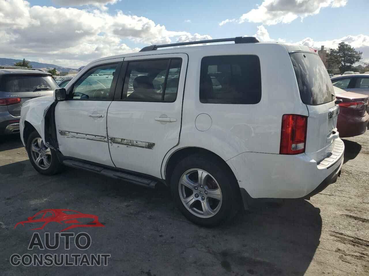 HONDA PILOT 2013 - 5FNYF3H63DB009763