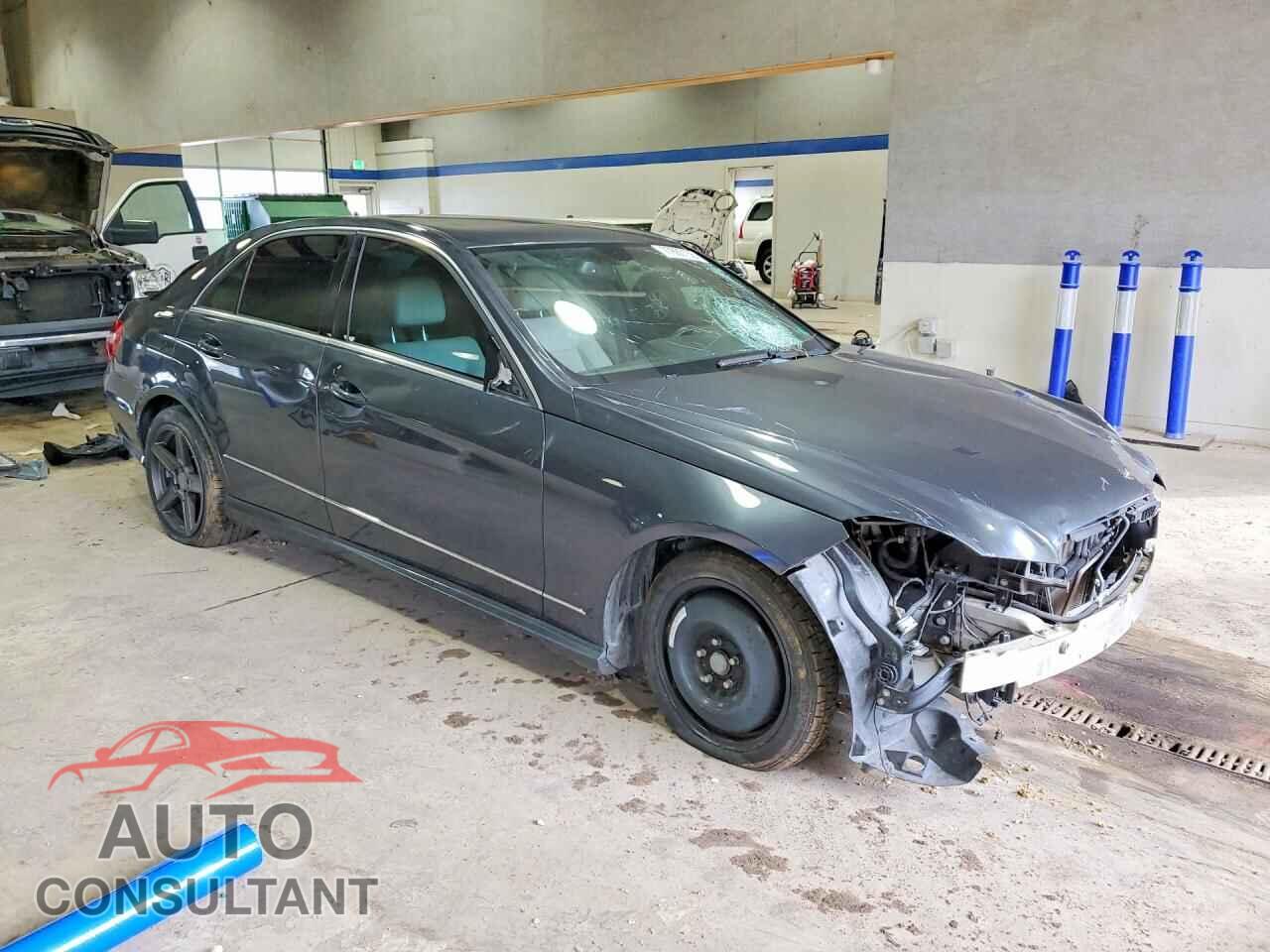 MERCEDES-BENZ E-CLASS 2013 - WDDHF5KB1DA764331