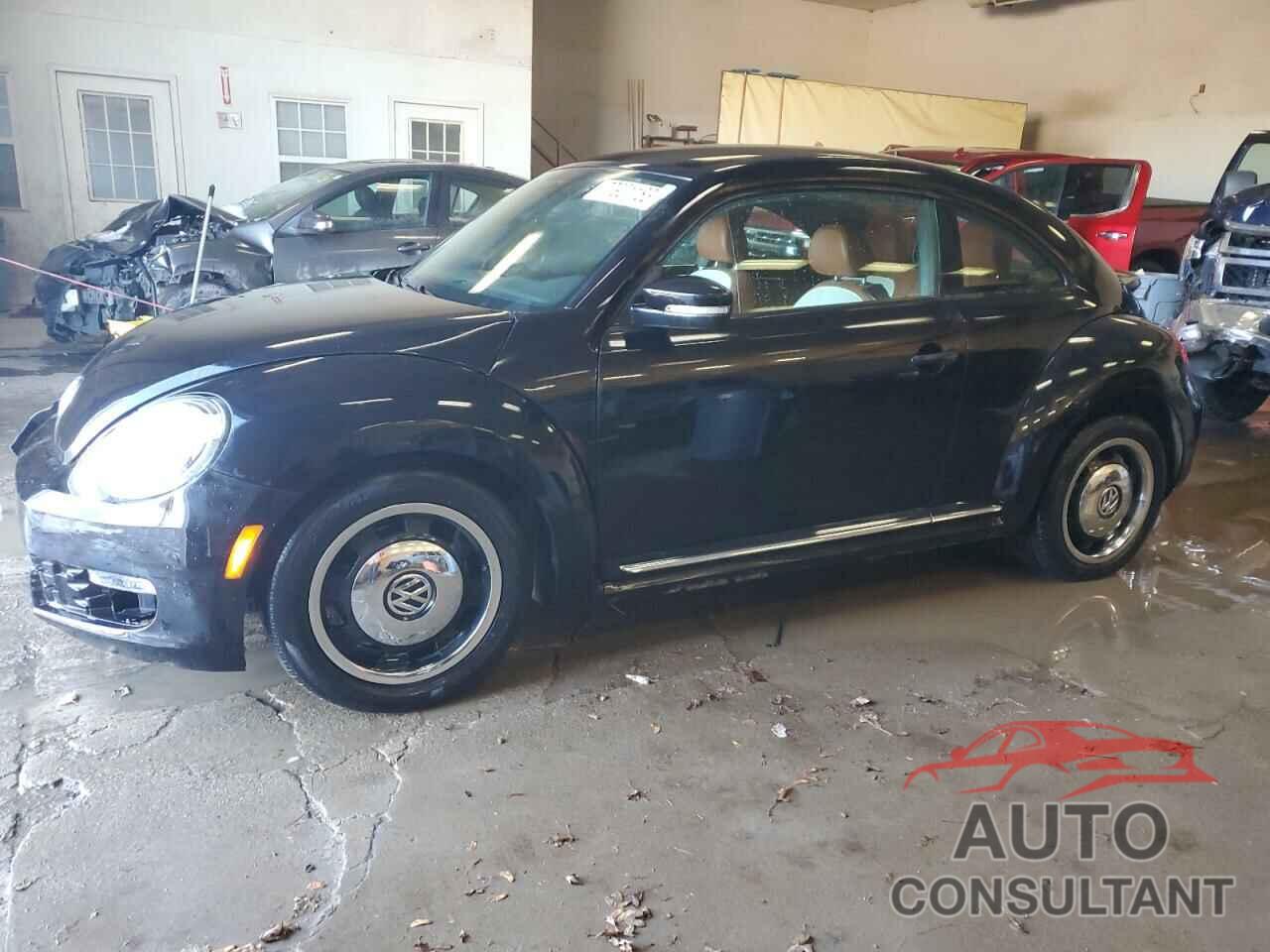 VOLKSWAGEN BEETLE 2016 - 3VWF17AT2GM638778
